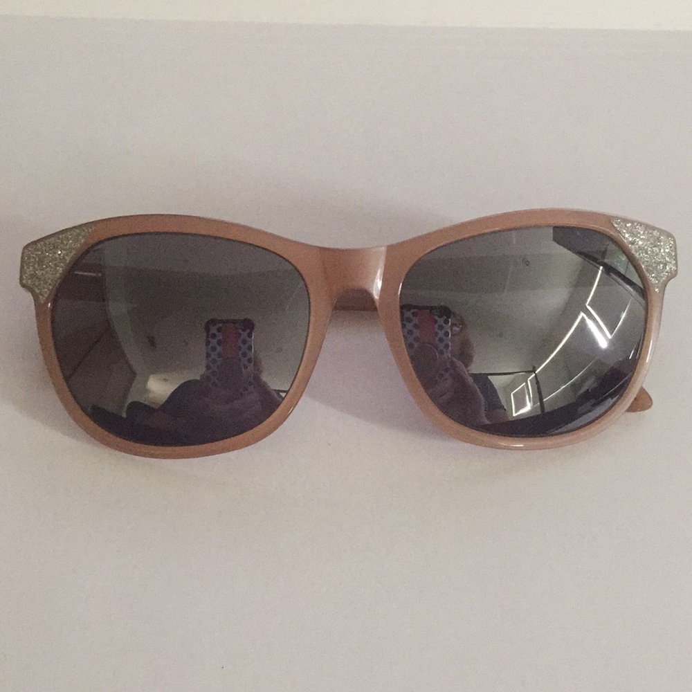 Lulu Guinness L127 Sunglasses - New View 3